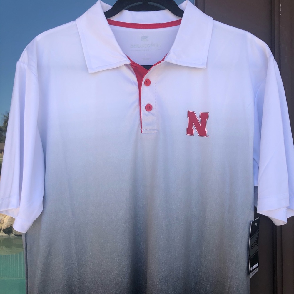 Colosseum Men's White to Black Fade Nebraska Polo